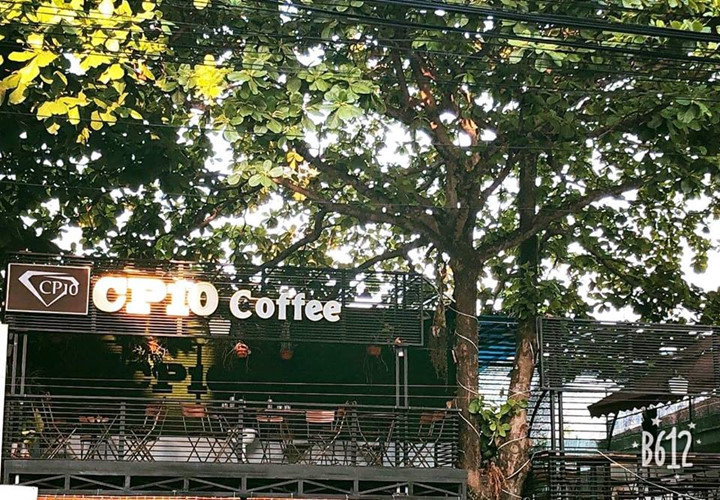 Can canh co ngoi kinh doanh cua Cong Phuong