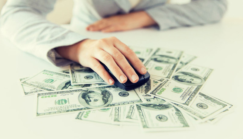 Tất nhiên, sinh ra trong gia đình giàu có cũng sẽ giúp bạn phần nào có lợi thế.