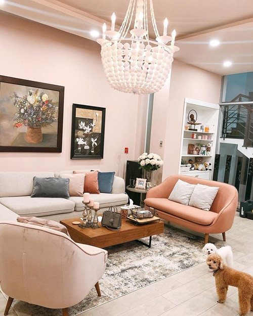 Nội thất gỗ xu hướng cổ điển.