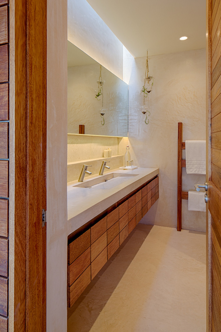 Phòng tắm đơn giản nhưng vẫn đảm bảo sang trọng.