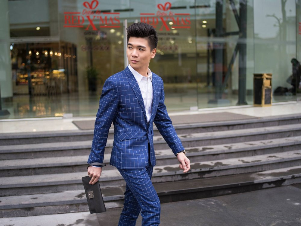 Trong mọi sinh hoạt hàng ngày, Đỗ Quang Vinh cũng chỉ tiêu tiền trong giới hạn cho phép và chủ yếu bằng tiền của chính mình.