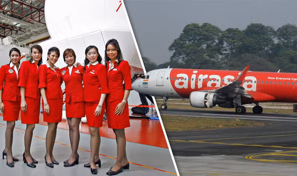 AirAsia mở đường bay tới Macau năm 2004, tới Trung Quốc, Philippines, Việt Nam và Campuchia năm 2005, tới Brunei và Myanmar năm 2006.