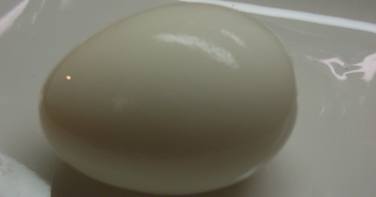 Kích thước quả trứng Teru cũng to hơn bình thường. Ảnh: Cookpad.