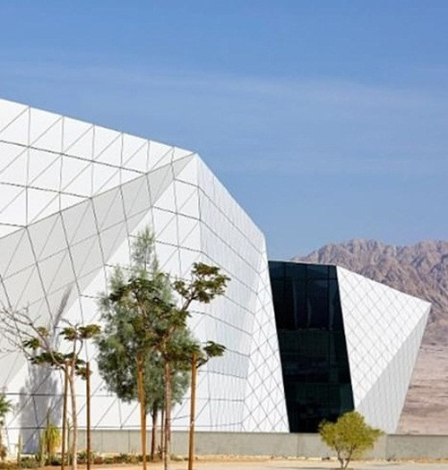 Sân bay mới ở Israel có một tháp điều hòa không khí cao tới 50m.