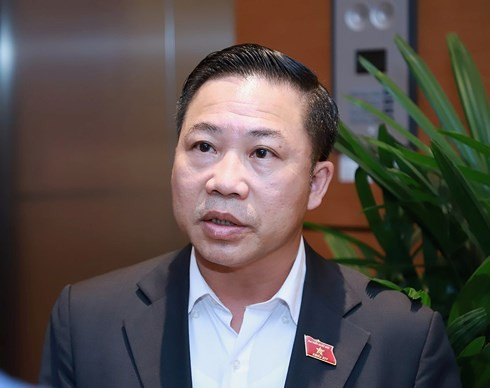 Delay chuyen bay de cho 1 vi khach: “Den Bo truong cung khong duoc phep“