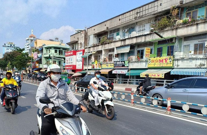 Thoi tiet ngay 9/6: Nang nong gay gat tren dien rong, co noi 39 do C