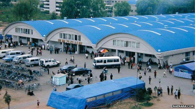 Khu chợ Tongil ở Bình Nhưỡng sạch sẽ và được quy hoạch tốt. Ảnh: Naenral.