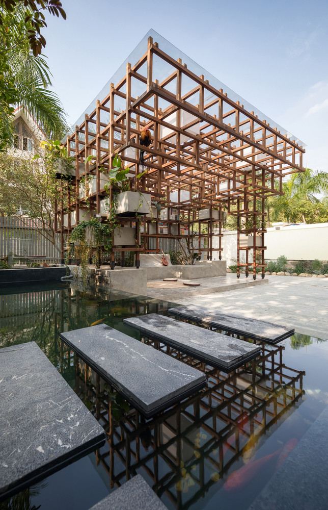 Chất thải từ bể cá sẽ được chuyển thành các chất dinh dưỡng cho cây xanh.