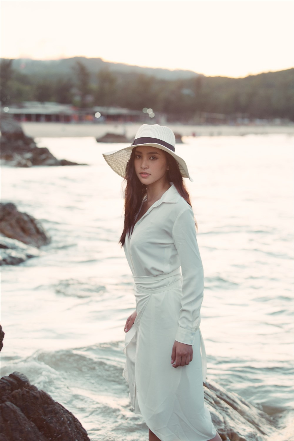 Những thông tin mới nhất trong chuỗi hoạt động này sẽ được cô nàng tiết lộ trong thời gian sớm nhất đến khán giả để đồng hành cùng cô trong những dự án ý nghĩa. Ảnh: Viết Quý.