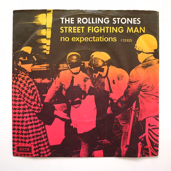 Street Fighting Man (The Rolling Stones) – 17.058 USD (426 triệu VND). Bản gốc của album này được The Rolling Stones phát hành tại Mỹ vào năm 1968 với nội dung về Hội nghị Quốc gia Dân chủ Chicago năm 1968. Điều này đã gây ra rất nhiều rắc rối cho nhóm khi nhúng tay vào chính chị, có lẽ đây là lý do khiến nhóm nhanh chóng tan rã sau đó.