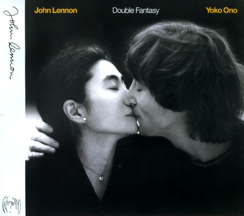 Double Fantasy (John Lennon &amp; Yoko Ono) – 150.000 USD (3,4 tỷ VND). “Double Fantasy” là album phòng thu thứ 5 của ca sĩ người Anh John Lennon cùng vợ, Yoko Ono. Ban đầu album không nhận được sự chào đón của thính giả, nhưng sau đó album này trở nên đặc biệt khi gắn liền với vụ ám sát của John trong 1 tháng sau đó. Đĩa nhạc Double Fantasy được bán vào năm 1999 với giá 150.000 USD.