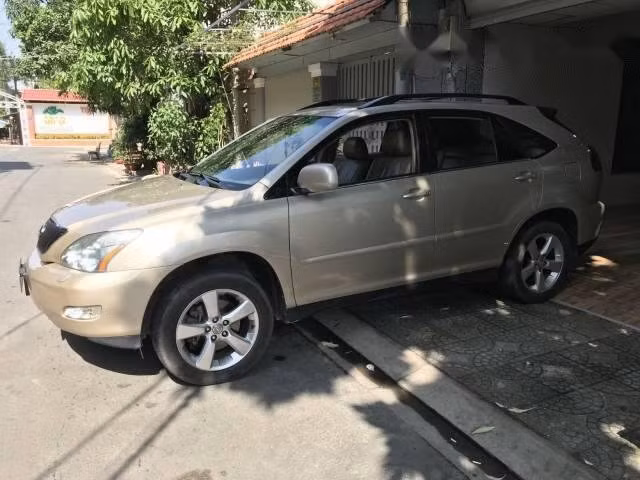 Bat ngo danh sach chi tiet hang loat xe sang Lexus, Camry... sap thanh ly gia re-Hinh-2