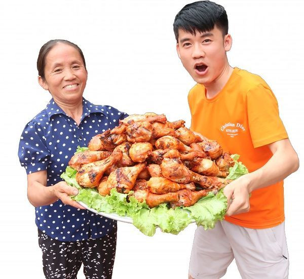 Ba Tan Vlog vuot moc 1 trieu nguoi dang ky theo doi-Hinh-2