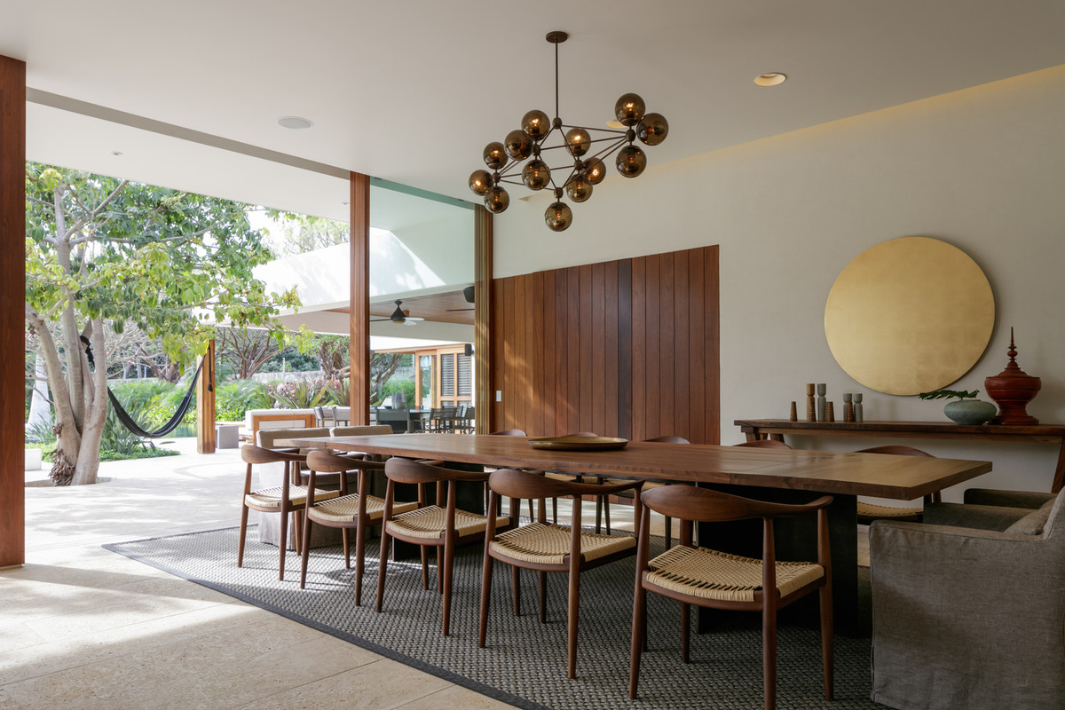 Đồ nội thất thủ công tạo nét cá tính riêng của gia chủ.