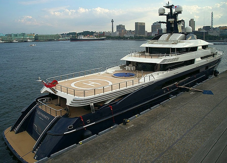 Equanimity không được bán đấu giá vào năm ngoái sau khi bị chính phủ Malaysia thu hồi và vẫn đang neo đậu tại một căn cứ hải quân gần Thủ đô Kuala Lumpur. Ảnh: Super Yachts.