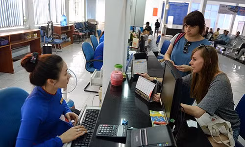 Tau Tet Nguyen dan 2019 duoc tang chuyen phuc vu khach