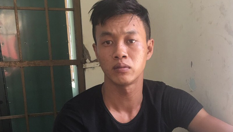 Ru nhau di phuot, thieu nu bi ga trai cho di long vong roi hiep dam