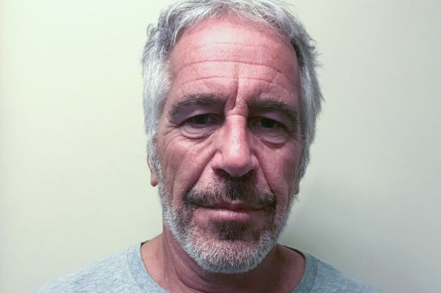 Đầu tháng 7 vừa qua, dư luận Mỹ chấn động khi tỷ phú Jeffrey Epstein dính cáo buộc tổ chức mại dâm trẻ vị thành niên suốt hơn 1 thập kỉ.