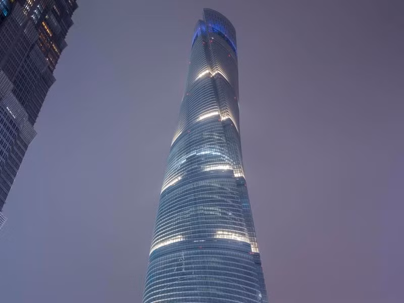 Tháp Thượng Hải (632m) là một tòa nhà chọc trời siêu cao ở Lục Gia Chủy, Phố Đông, Thượng Hải, đồng thời là tòa nhà cao thứ 2 thế giới. Ảnh: Aurecon Industry.
