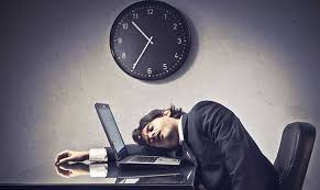 Trong khi đó, công ty bất động sản Mitsubishi cũng thiết kế 3 phòng chợp mắt riêng cho nam và nữ nhân viên.