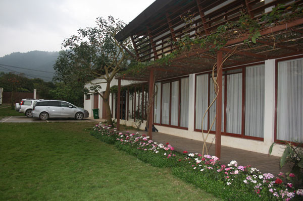 Từ kết luận trên, Thanh tra TP đề nghị UBND TP tổ chức cưỡng chế ngay các công trình vi phạm trật tự xây dựng năm 2017-2018 ở 2 xã Minh Trí, Minh Phú và khu vực ven các hồ, trả lại nguyên trạng ban đầu. Ảnh: Khám phá.