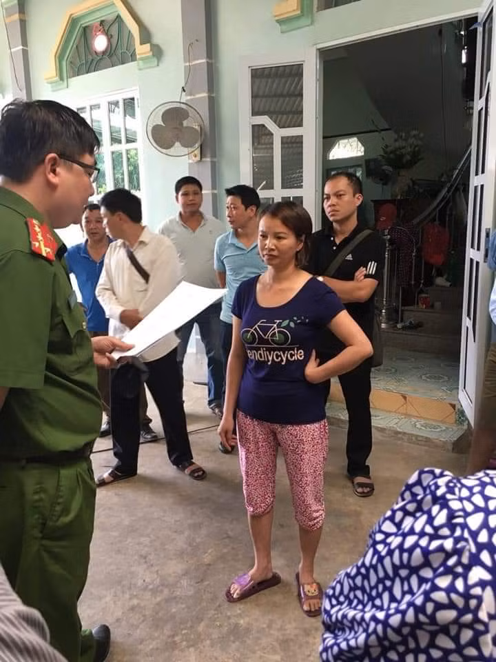 Me nu sinh giao ga o Dien Bien song nhu the nao truoc khi bat?