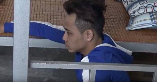 Cuop giat Vertu gia 9.000 USD, tuong dien thoai “cui bap” ban 500.000 dong!