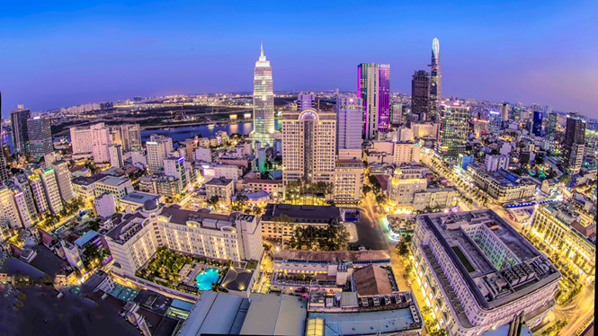 Trong khi đó, thành phố Hồ Chí Minh xếp hạng 80, tăng hai bậc sau 12 tháng. Ảnh: Reatimes.