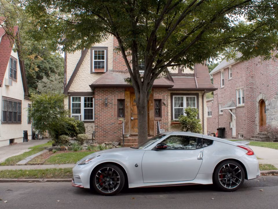 Tháng 2/2109, căn nhà được đưa ra thị trường với giá 2,9 triệu USD. 10 ngày sau, ngôi nhà được bán đấu giá, nhưng không thành công. Và bây giờ, căn nhà tiếp tục được đem ra đấu giá.