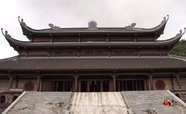 Chùa được xây dựng trên nền chùa Tam Chúc cổ, có từ thời Đinh, cách đây hơn 1.000 năm. Ảnh: Dân Việt.