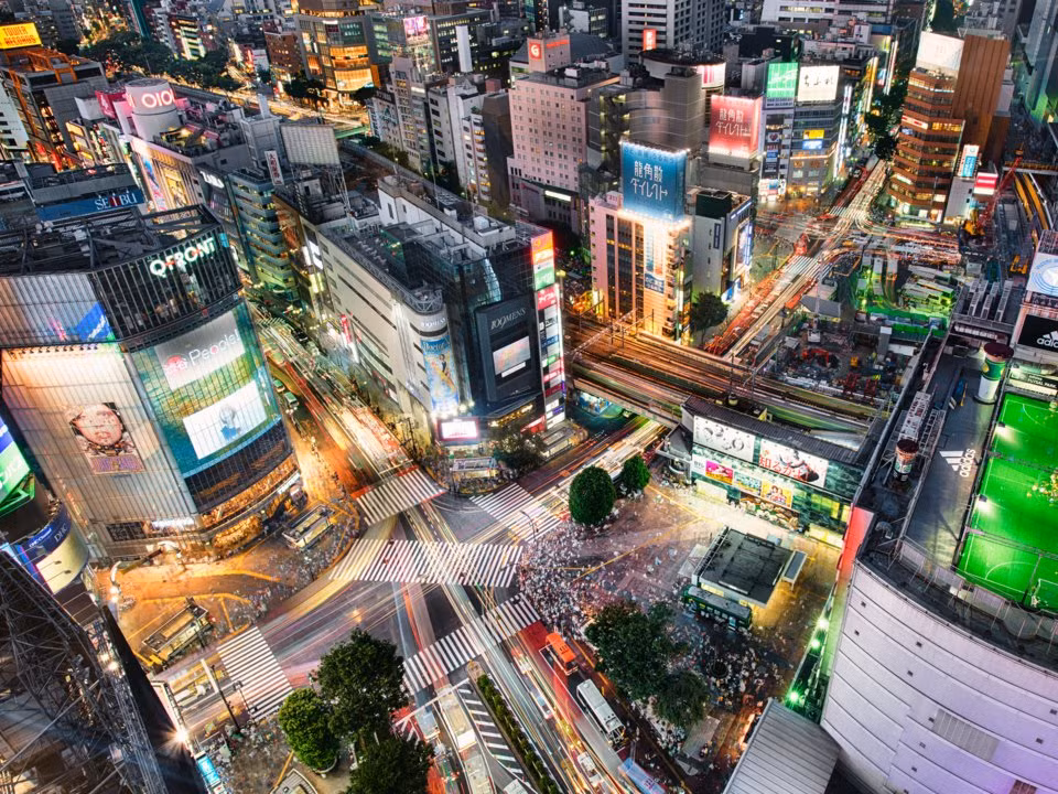 Ngoài ra, ông Yanai còn sở hữu một ngôi nhà trị giá 74 triệu USD trong khu phố Shibuya nổi tiếng của Tokyo.