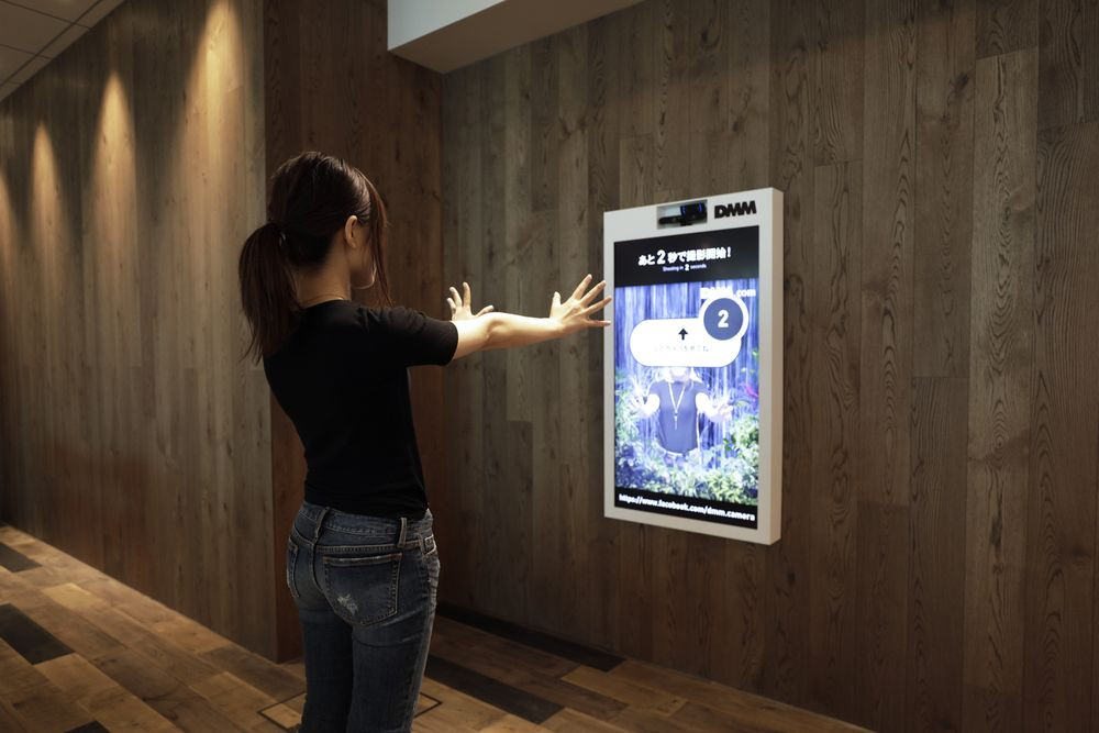 Mặt hàng lợi nhuận cao này giúp Keishi Kameyama làm giàu, dù ông từng thú nhận chưa bao giờ xem phim do mình sản xuất.