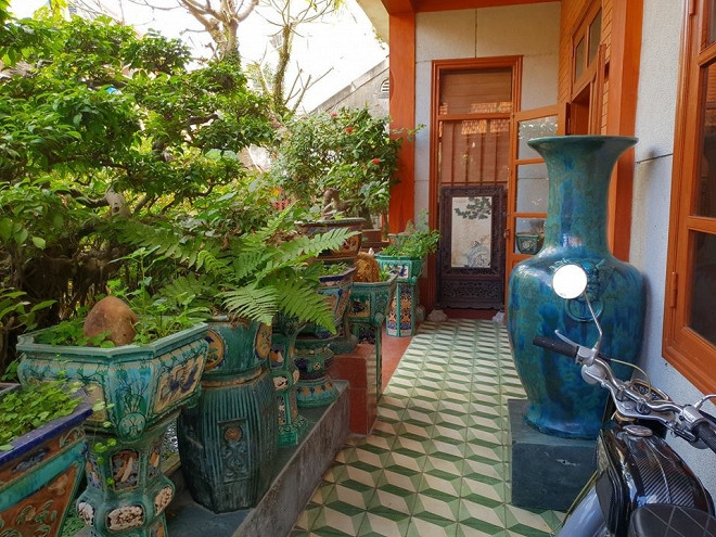 Mới đây, nam diễn viên Văn Anh gây bất ngờ khi khoe cơ ngơi đồ sộ của gia đình anh tại Nghệ An.