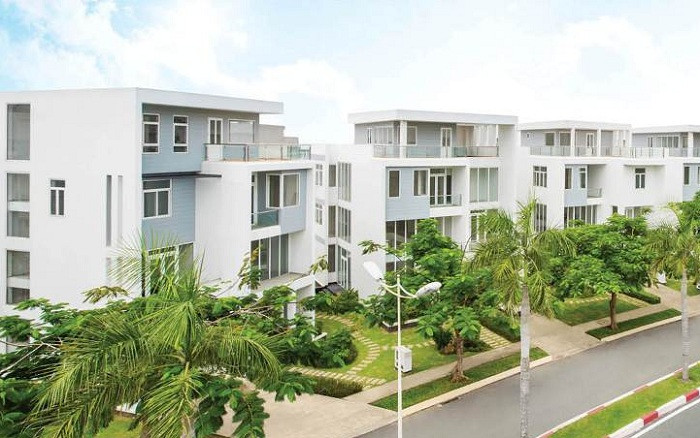 Một số hình ảnh về dự án Villa Park giai đoạn 1 đã được hoàn thành và được mua hết ngay khi mở bán. Trong đó, có 5 căn biệt thự có liên quan đến Phan Sào Nam đã bị Cơ quan tố tụng phong tỏa.