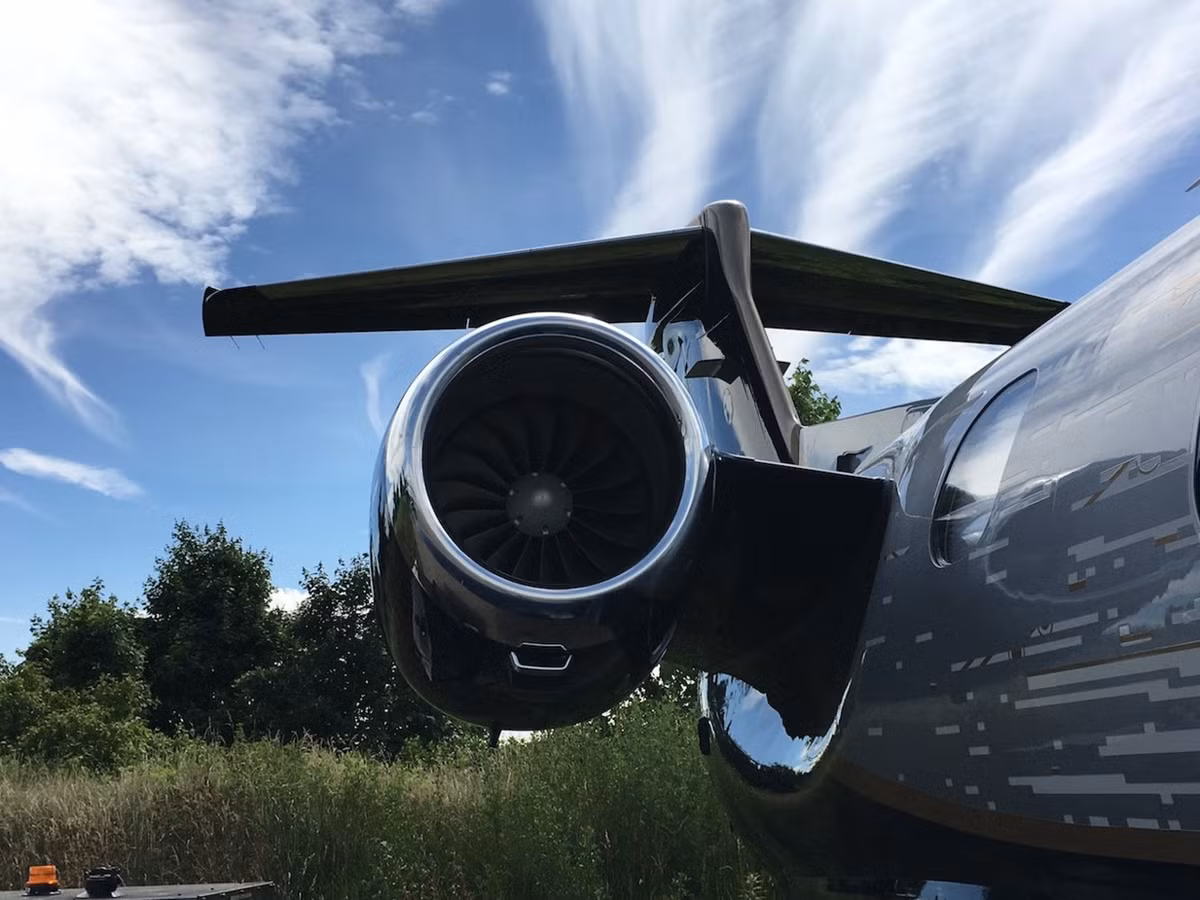 Động cơ phản lực cánh quạt Pratt &amp; Whitney Canada PW535-E.