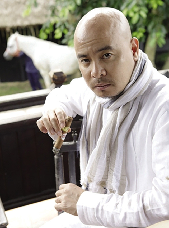 Trưởng thành từ kinh doanh cà phê, Đặng Lê Nguyên Vũ đã nâng dần ý nghĩa của việc kinh doanh cà phê từ kinh doanh thuần túy đến đạo cà phê, đưa Việt Nam thành "thánh địa" cà phê toàn cầu. Ông từng được National Geographic Traveller và Forbes Asia vinh danh là "Vua Cà phê Việt Nam". Ảnh: Giadinhnet.