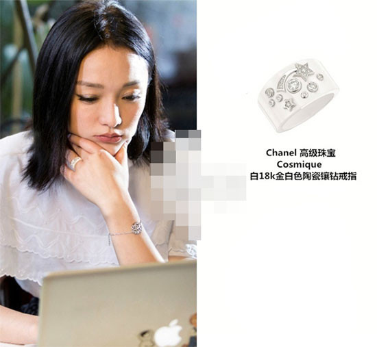 Sở hữu mức cát-xê lớn, Châu Tấn thường khoác lên mình những bộ cánh đắt tiền, đến từ các nhà mốt danh tiếng.