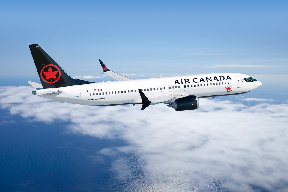 Air Canada - hãng hàng không lớn nhất và cũng là hãng hàng không quốc gia của Canada đang sở hữu 24 chiếc 737 Max của Boeing.