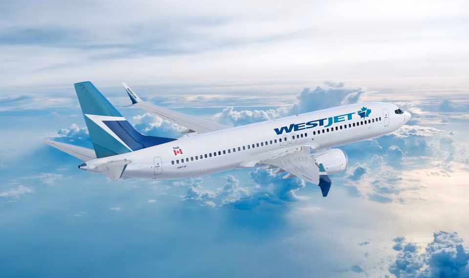 WestJet Airlines - một hãng hàng không giá rẻ Canada khai thác hơn 120 máy bay chở khách thân hẹp và thân rộng của Boeing. Trong đó, có 13 chiếc Boeing 737 Max.