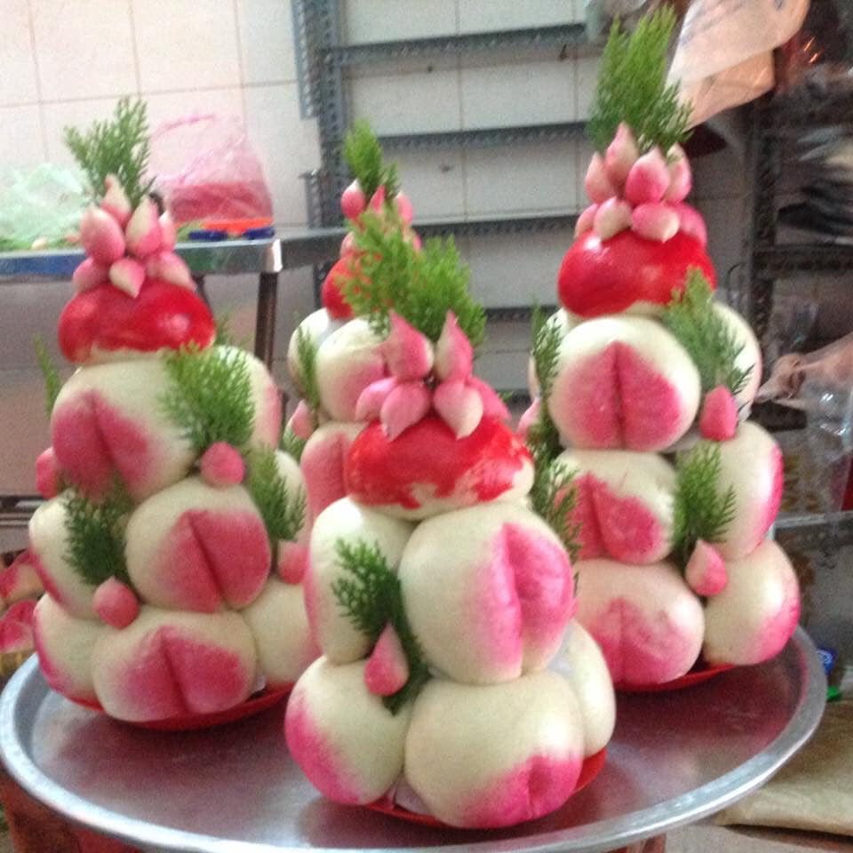 Loại bánh bao này có hình dáng giống hệt quả đào tiên. Bên trong lớp vỏ bánh là nhân đỗ xanh, sen nhuyễn hoặc không nhân. Ảnh: FB Bánh Mứt Bến Tre.