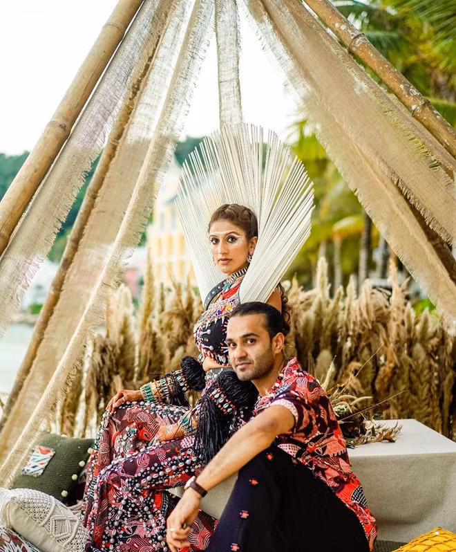 Tháng 3/2019, con trai út của ông Nitin Shah là Rushang Shah cùng nữ tỷ phú Kaabia Grewal bao trọn resort xa hoa ở đảo Phú Quốc suốt một tuần để tổ chức lễ cưới được mệnh danh là "hôn nhân thế kỷ".