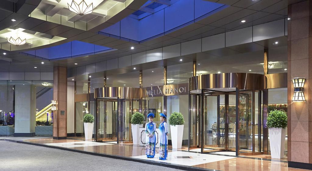 Khu vực sảnh chính của khách sạn Melia. Ảnh: Booking.