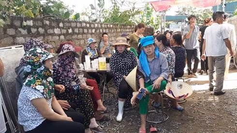 Gia canh xot long cua 2 vo chong tu vong 