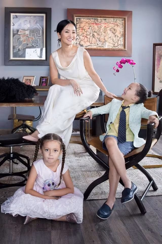 Căn hộ sang trọng được thiết kế đầy tính nghệ thuật ở mọi không gian. Ảnh: Dân Việt.