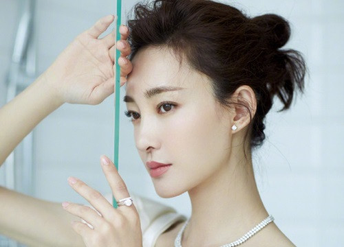 Ngoai tinh con thach thuc vo nhan tinh, gai tre gap cai ket dang ngat