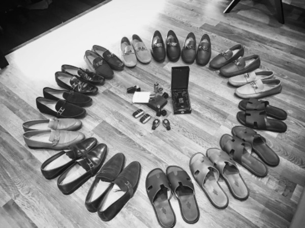 Bộ sưu tập giày Hermes có giá khoảng 20 triệu/1 đôi được Bảo Hưng tậu cùng 1 kiểu vài màu khác nhau. Ảnh: Tiin.