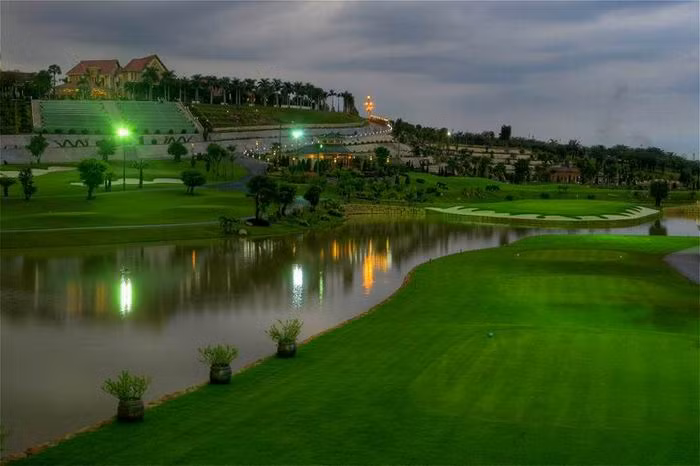 Theo tìm hiểu của Kiến Thức, được đầu tư quy mô từ mức 200 tỷ đồng ban đầu, năm 2008 tổng vốn đầu tư cho sân golf Long Thành đã lên tới hơn 1.400 tỷ đồng. Ảnh: Chudu24.