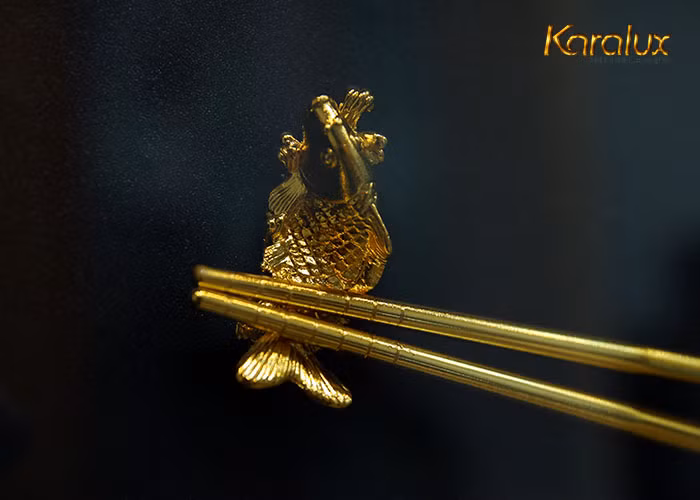 Đôi đũa có giá từ 4 – 5 triệu đồng/1 sản phẩm. Ảnh: Karalux.