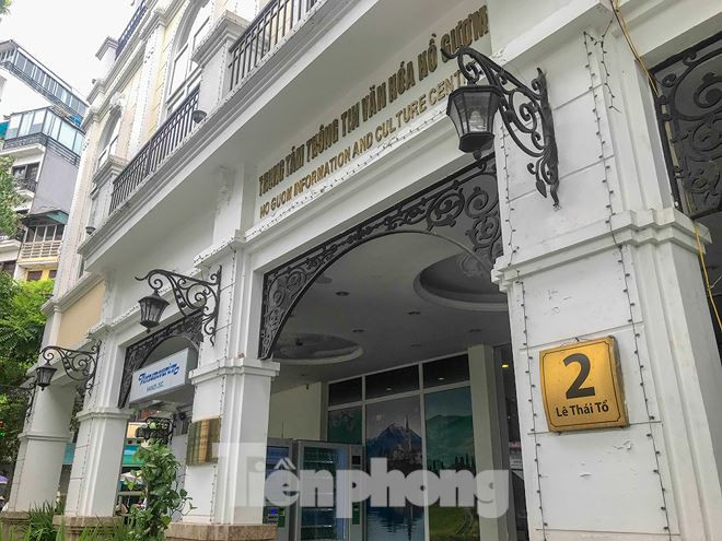 Sau khi hoàn thiện các hồ sơ pháp lý về đất đai, việc sử dụng tài sản công tại đơn vị sự nghiệp công lập vào mục đích kinh doanh, cho thuê, liên doanh, liên kết đối với cơ sở nhà, đất tại số 02 Lê Thái Tổ phải được lập thành đề án, báo cáo cấp có thẩm quyền xem xét, phê duyệt theo quy định.