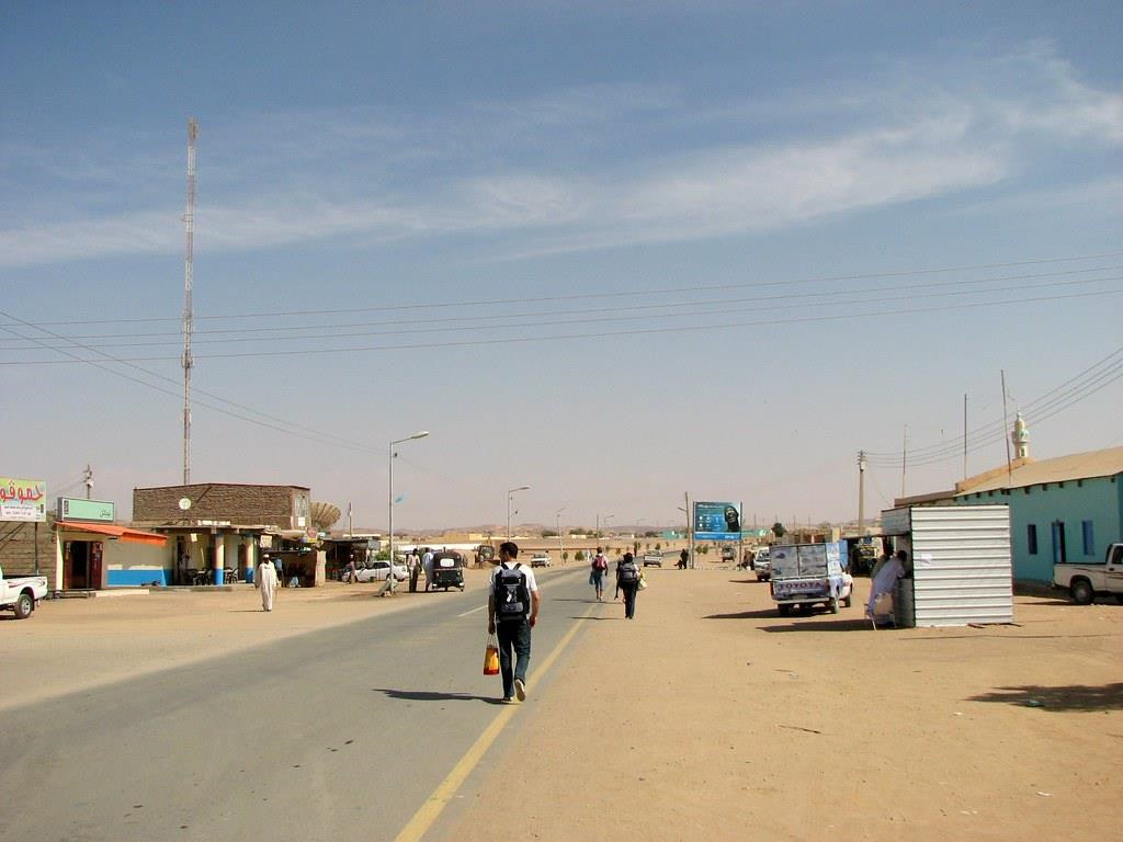 Wadi Halfa, Sudan: Thành phố nóng nực này nằm bên bờ hồ Nubia, gần như không có mưa suốt năm. Tháng 6 là tháng nóng nhất ở đây với nhiệt độ trung bình 41 độ C, có thể lên tới 53 độ C. Ảnh: Hanming_huang.